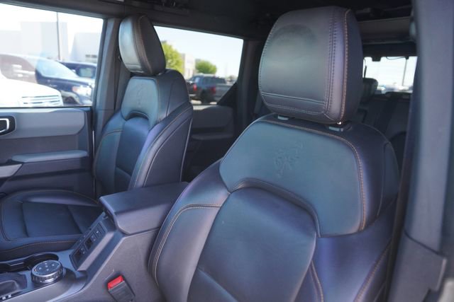 Used 2023 Ford Bronco Badlands image 10