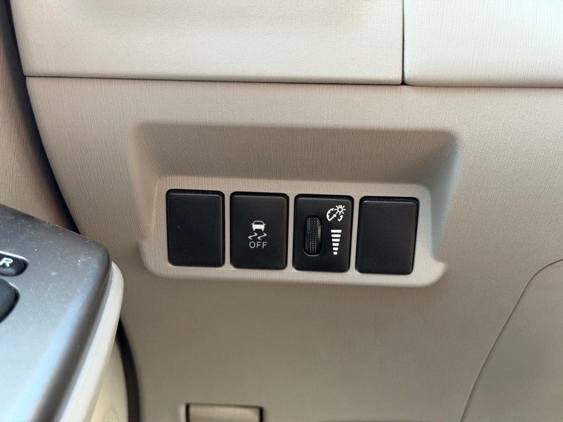 Used 2017 Toyota Prius V Two w/ Carpet Mat Package FWD image 16