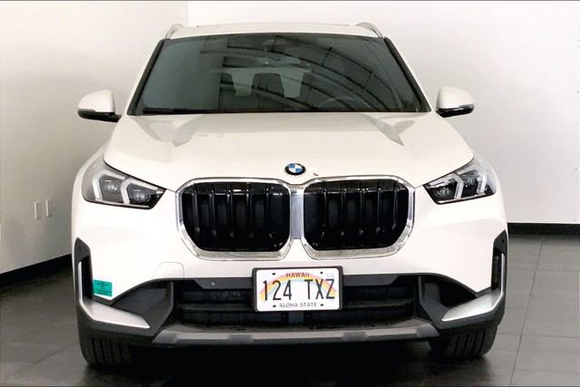 Certified 2023 BMW X1 xDrive28i w/ Convenience Package image 3