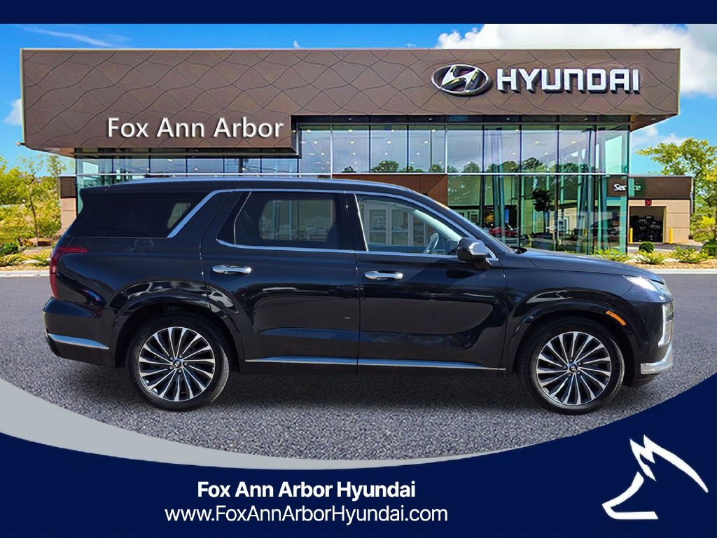 Certified 2023 Hyundai Palisade Calligraphy AWD/4WD image 6