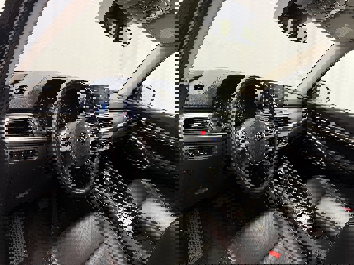 Used 2020 Kia Telluride S w/ S 8 Passenger Seating Package AWD/4WD image 8