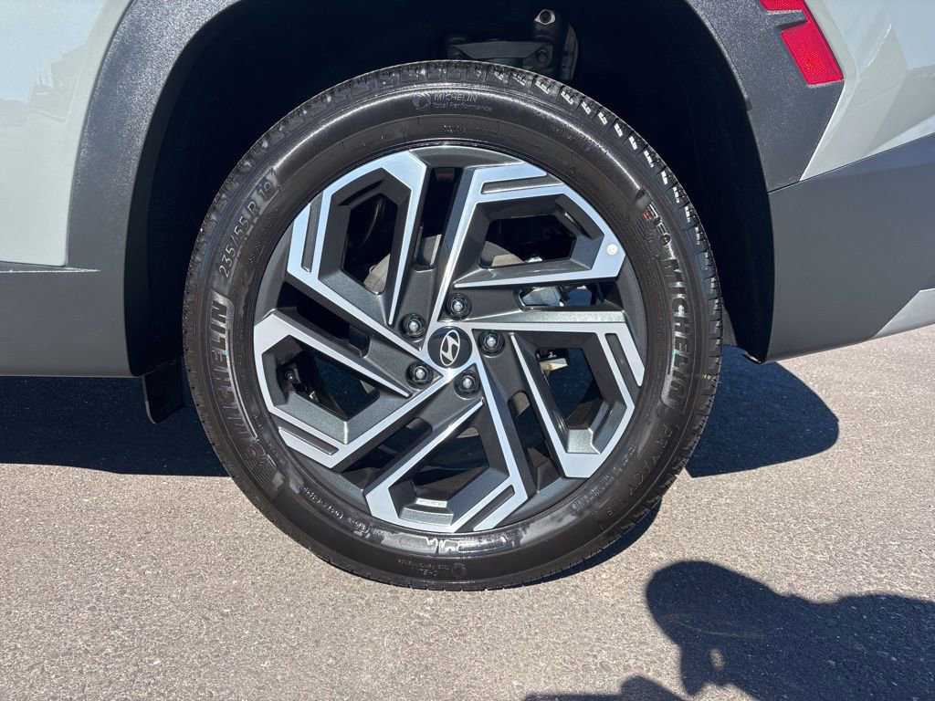 Certified 2025 Hyundai Tucson Limited image 34