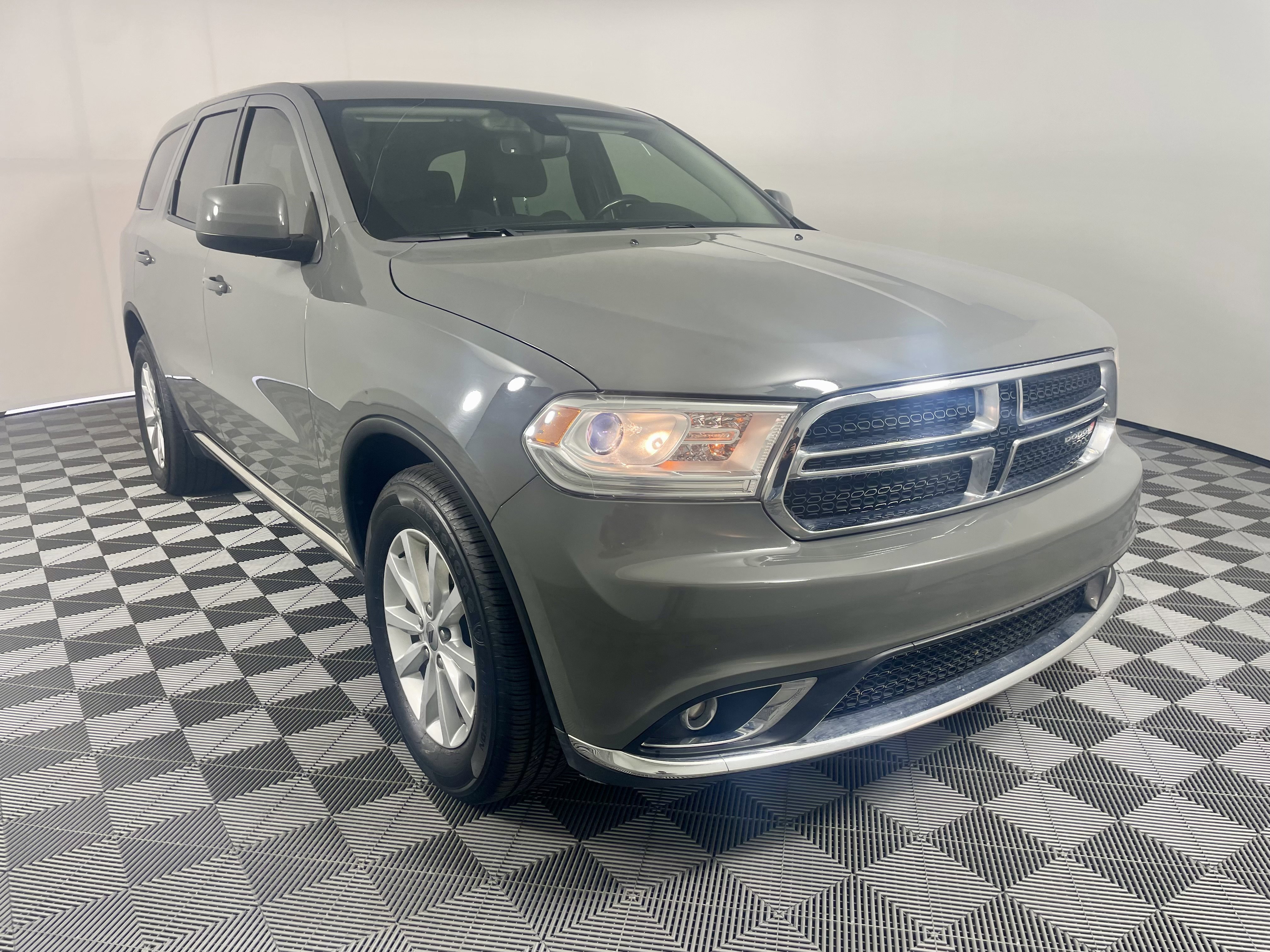 Used 2020 Dodge Durango SXT w/ Trailer Tow Group IV RWD image 7