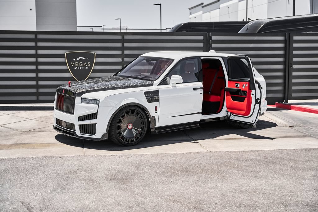 Used 2026 Rolls-Royce Cullinan AWD/4WD image 5