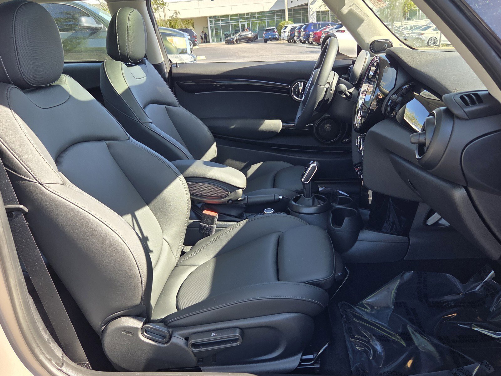 Used 2024 MINI Cooper S image 16