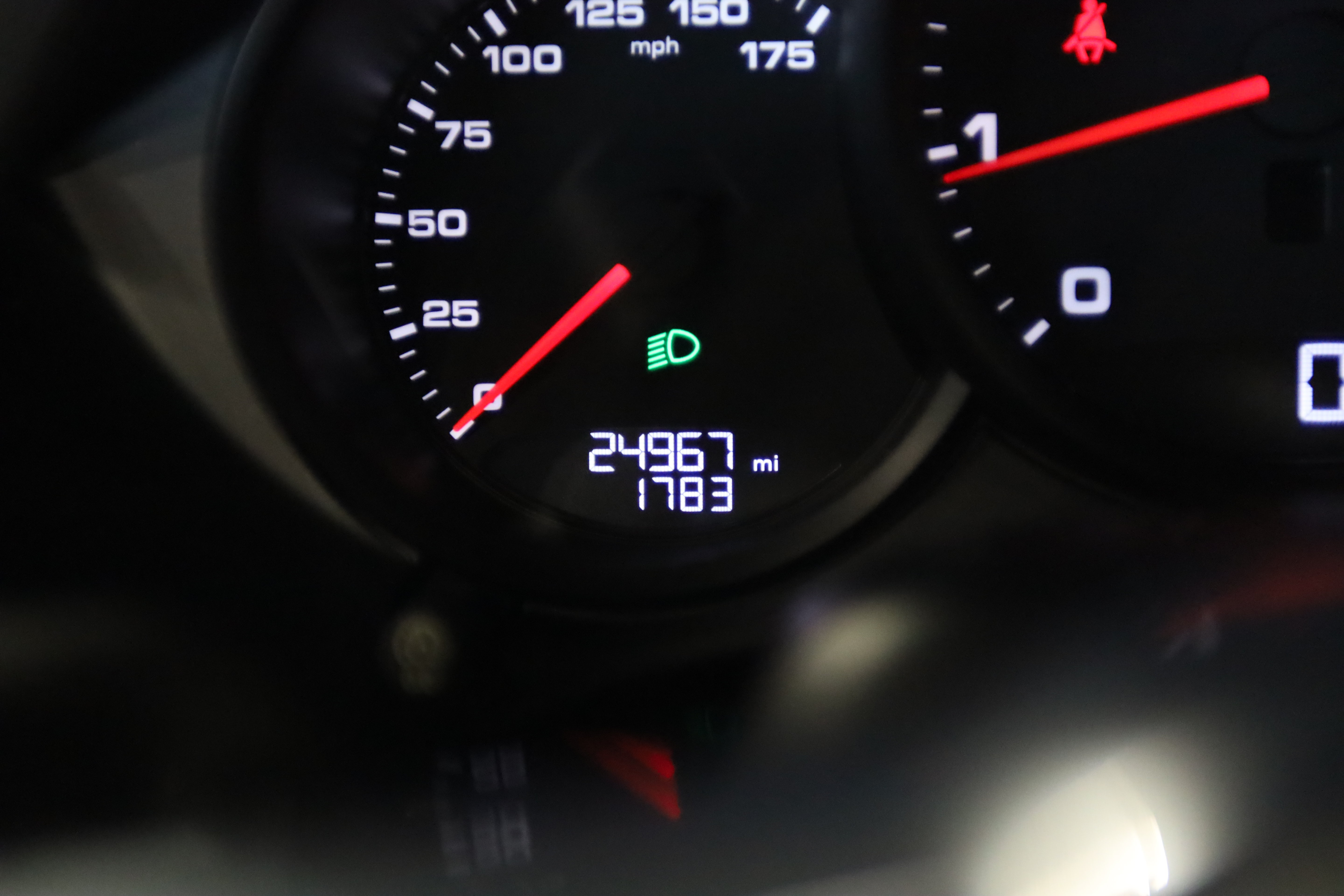 Used 2018 Porsche 718 Cayman RWD image 28