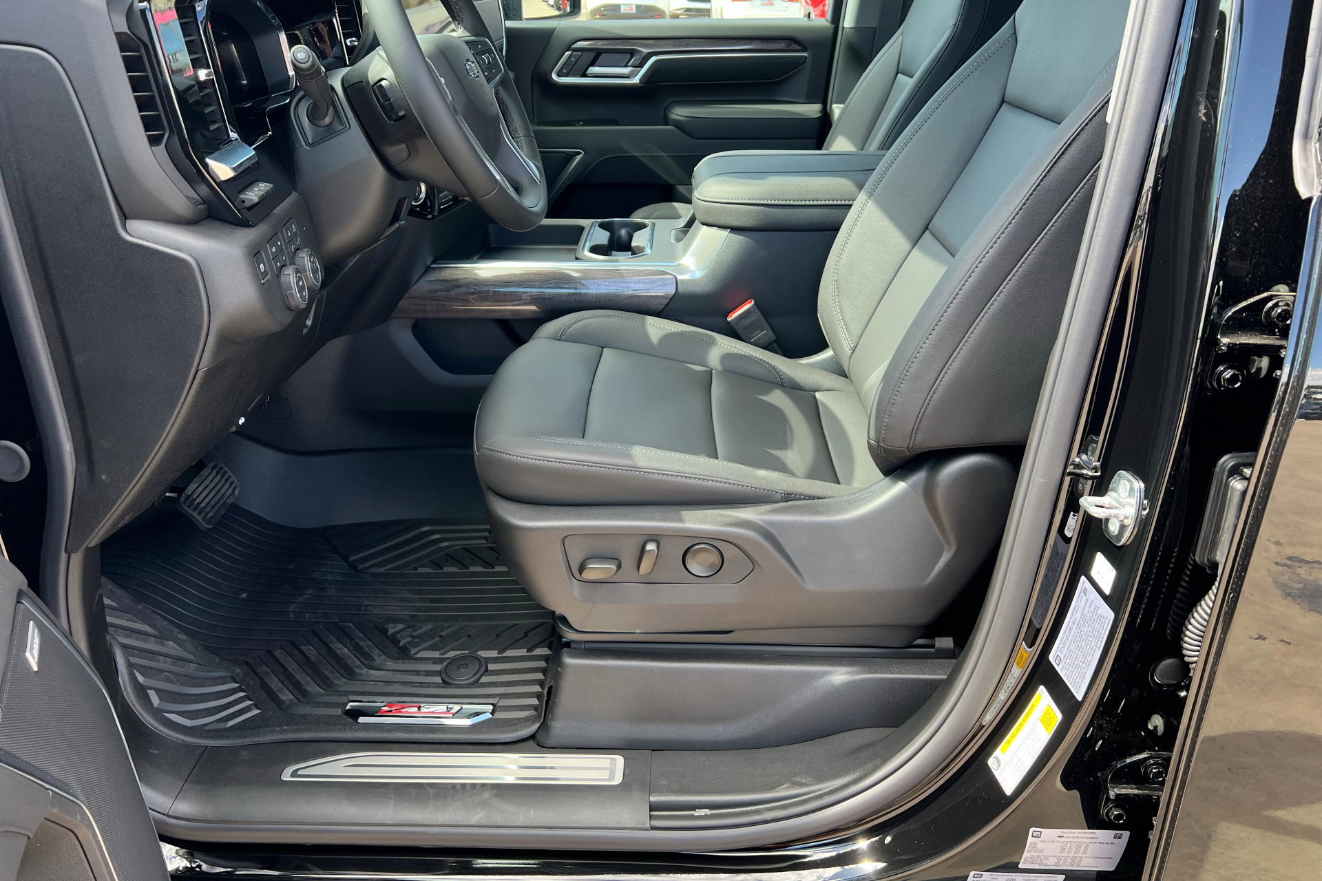 New 2026 Chevrolet Silverado 2500 LTZ w/ Trail Boss Package image 18