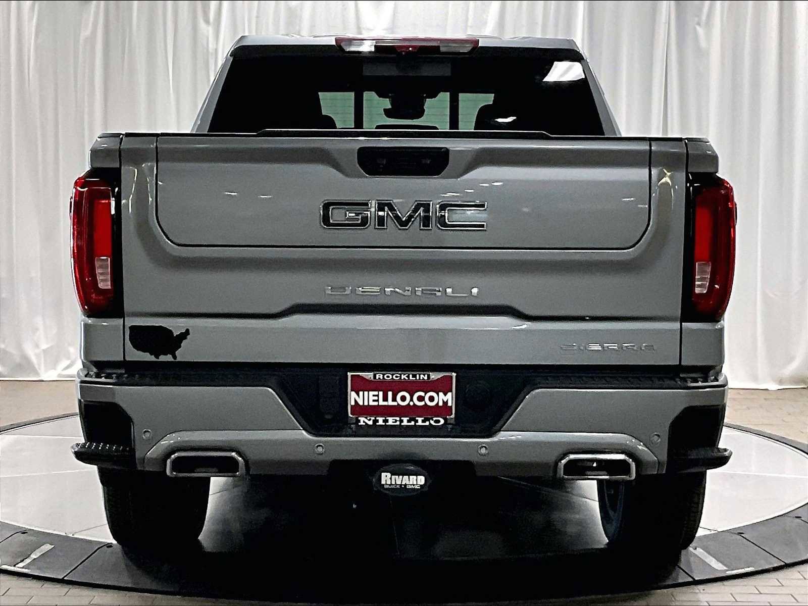 Used 2024 GMC Sierra 1500 Denali Ultimate AWD/4WD image 8