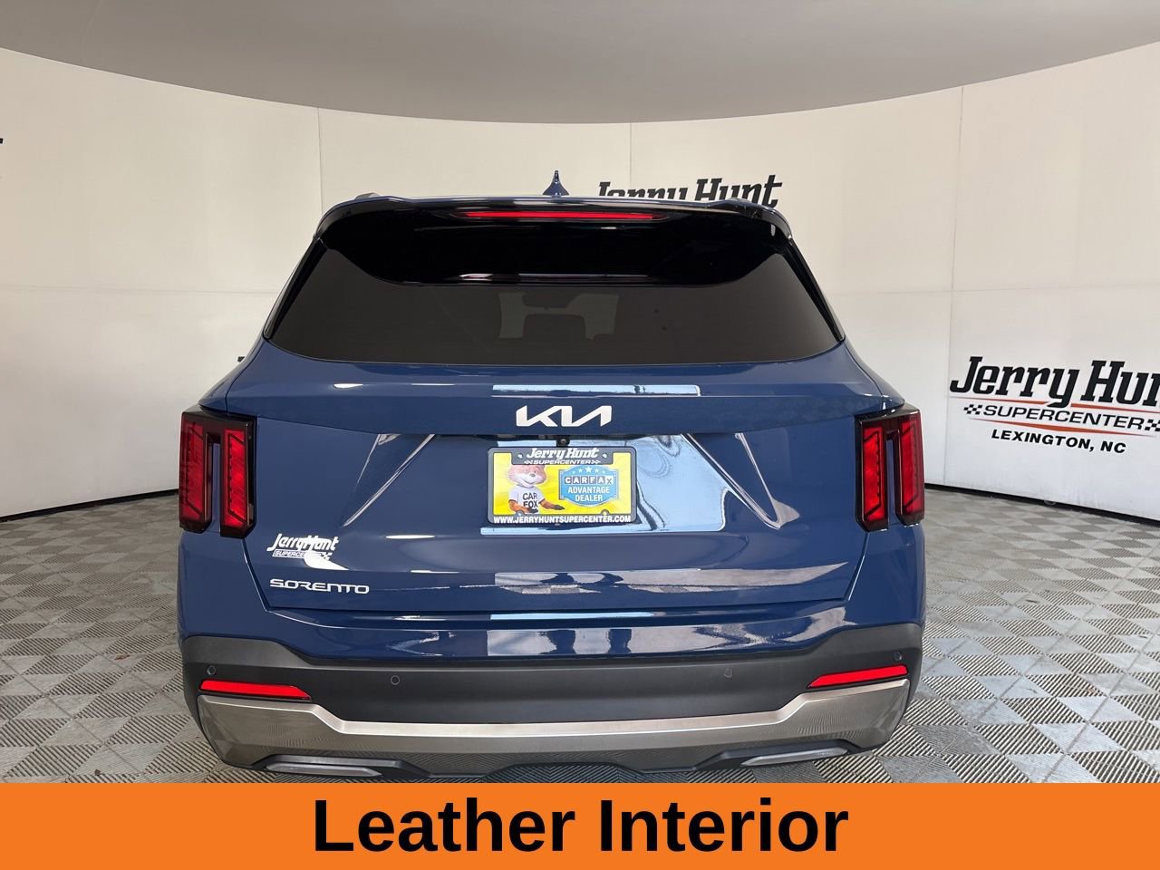 Used 2025 Kia Sorento S w/ Panoramic Sunroof Package FWD image 6