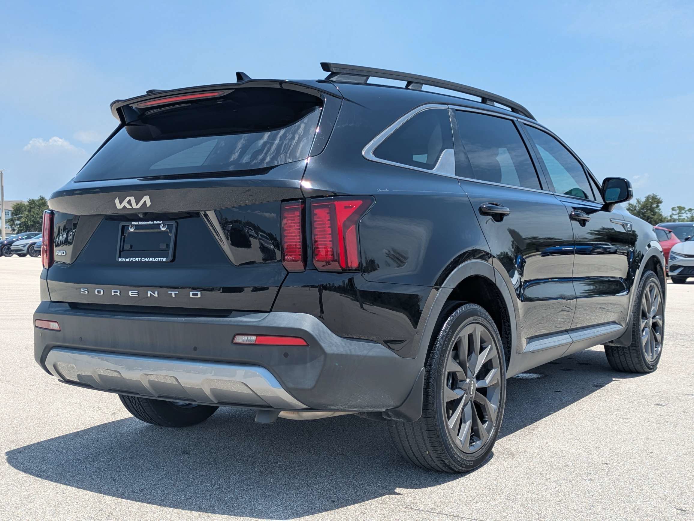 Certified 2022 Kia Sorento X-Line EX AWD/4WD image 5