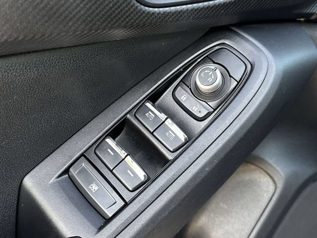 Certified 2025 Subaru Crosstrek 2.5i Limited AWD/4WD image 17