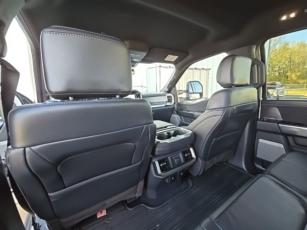 Used 2024 Ford F150 Platinum w/ FX4 Off-Road Package image 17