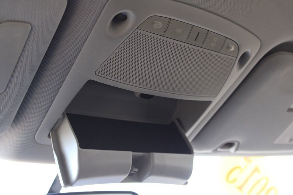 Used 2015 Nissan Rogue S image 36