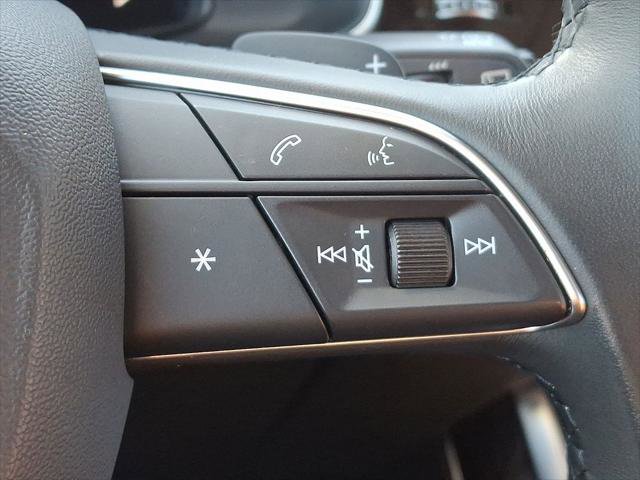 Certified 2022 Audi Q8 Premium image 23