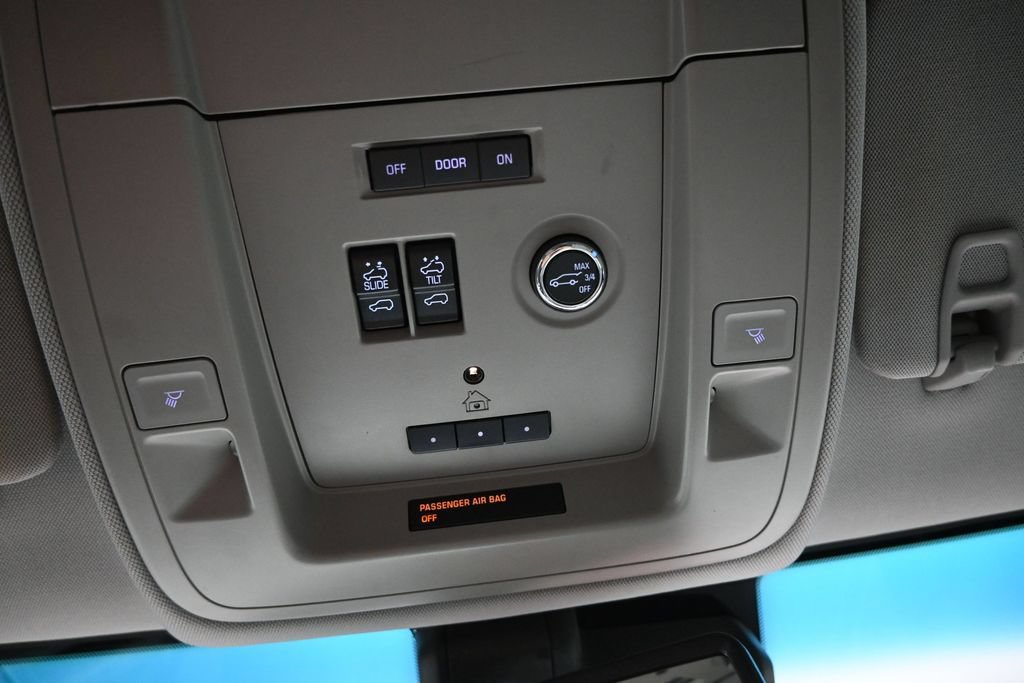 Used 2016 Chevrolet Suburban LT AWD/4WD image 23