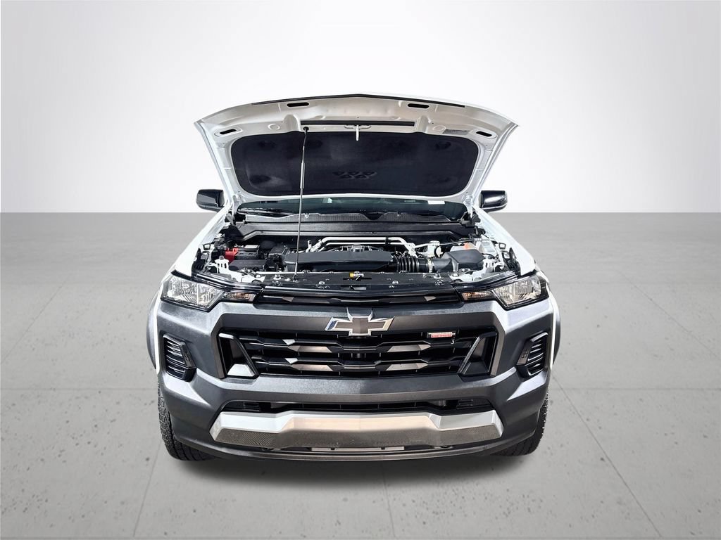 Used 2026 Chevrolet Colorado Trail Boss AWD/4WD image 22