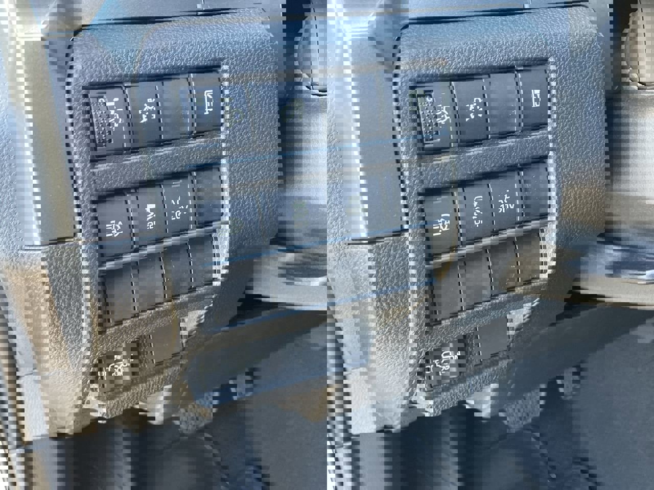 New 2025 Toyota Tacoma TRD Off-Road image 12