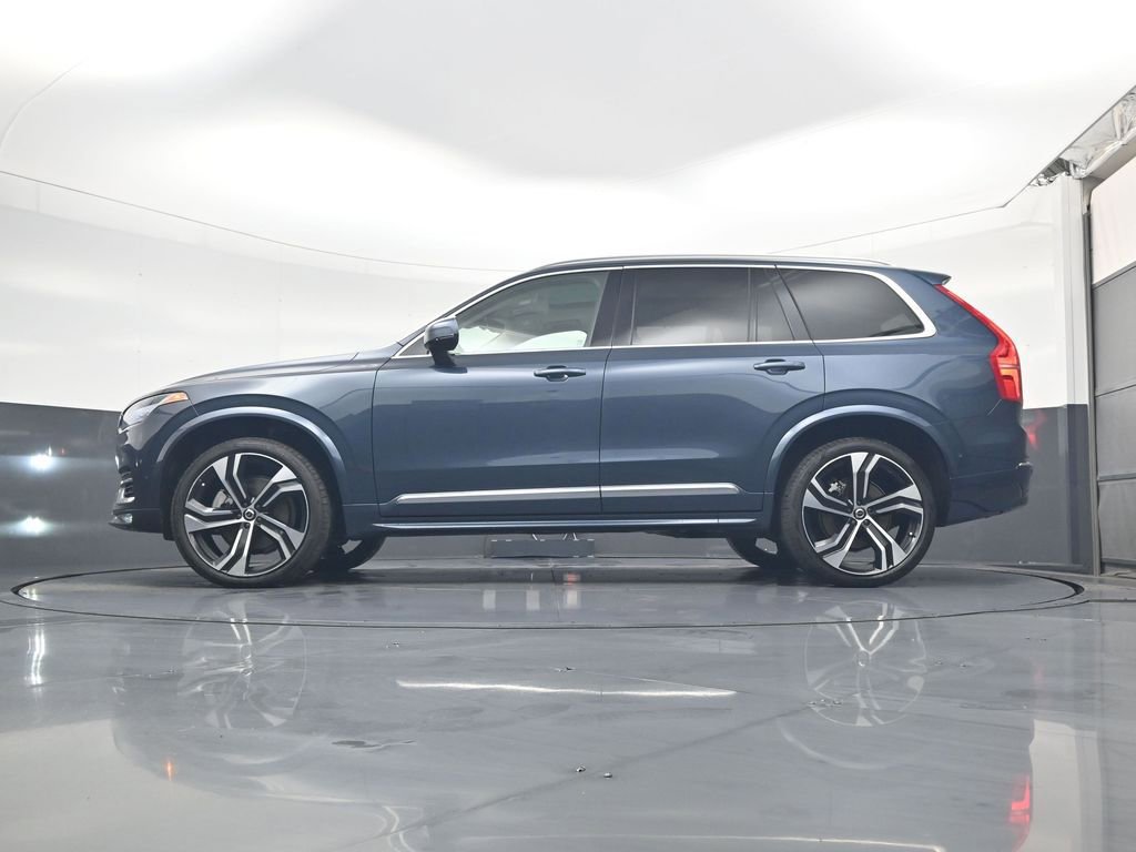 Used 2024 Volvo XC90 B6 Ultimate w/ Lounge Package image 13