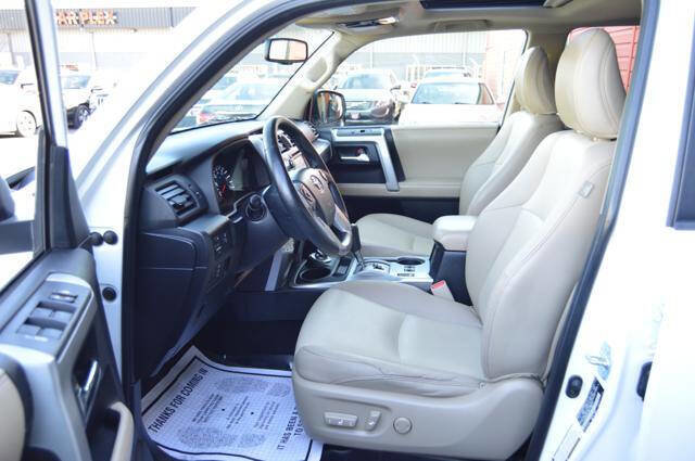 Used 2014 Toyota 4Runner SR5 Premium AWD/4WD image 43