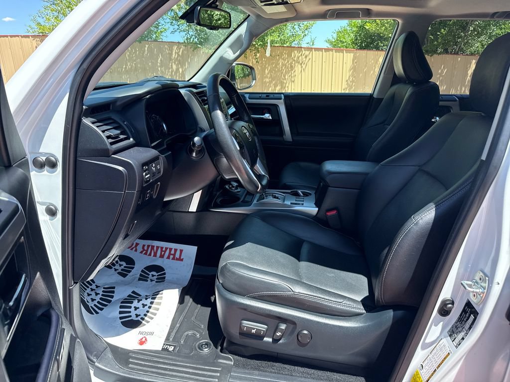 Used 2024 Toyota 4Runner Limited AWD/4WD image 12