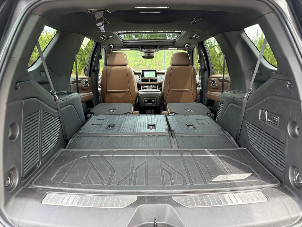 Used 2024 Chevrolet Tahoe High Country AWD/4WD image 48