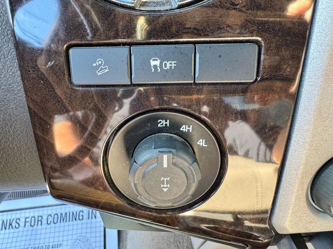 Used 2014 Ford F250 Platinum w/ FX4 Off-Road Package image 26