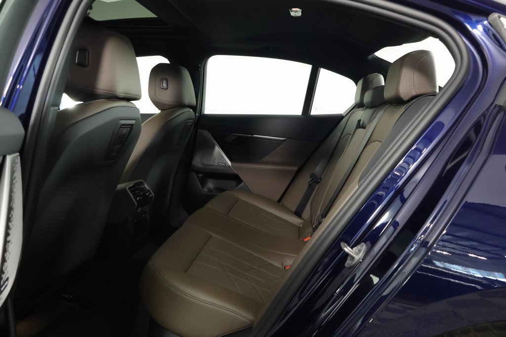 New 2027 BMW 530i w/ Premium Package RWD image 6
