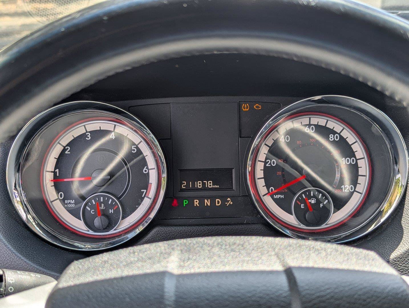 Used 2013 Dodge Grand Caravan American Value Package w/ UConnect Hands-Free Group FWD image 15