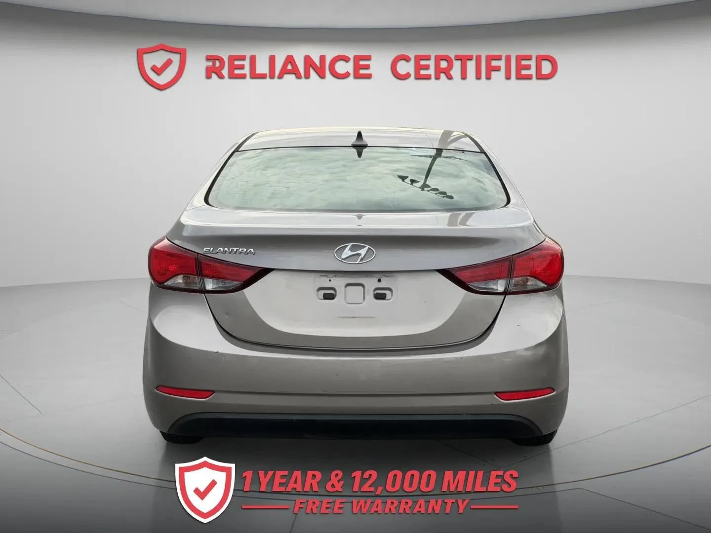 Used 2015 Hyundai Elantra SE FWD image 5