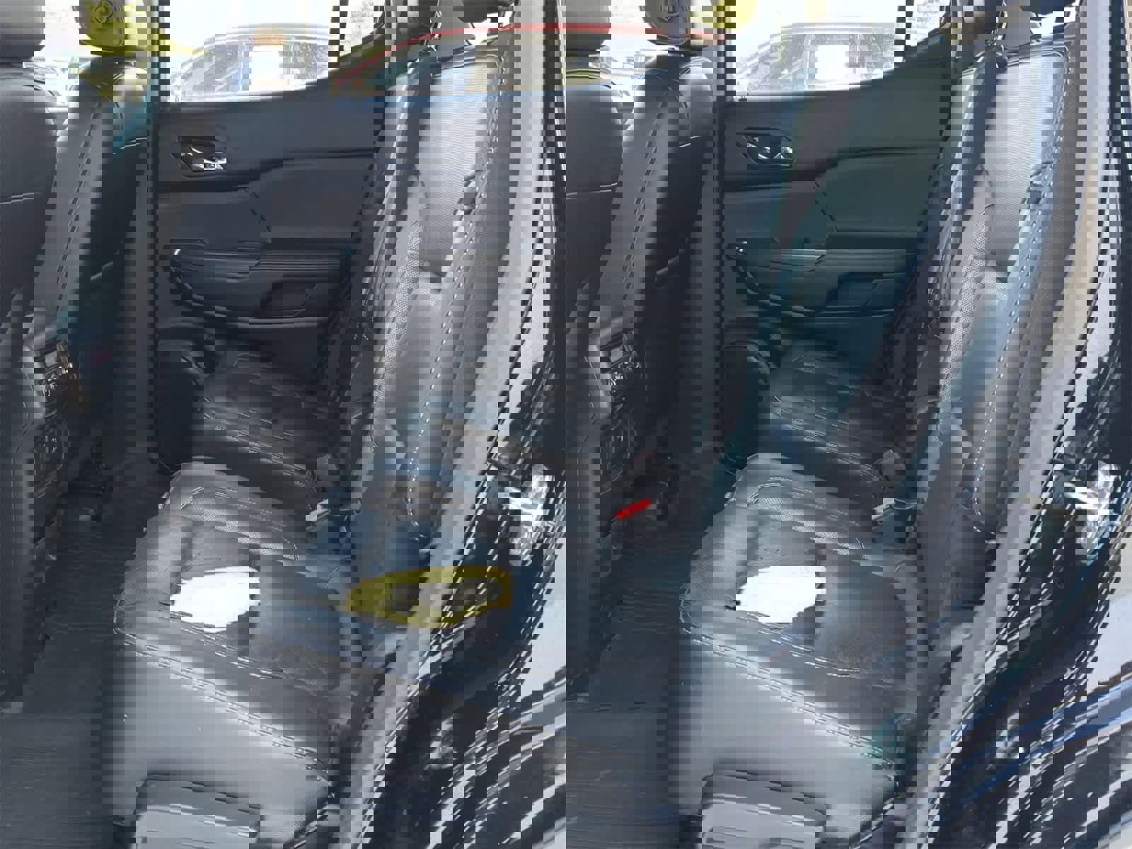 Used 2018 GMC Acadia SLT image 26