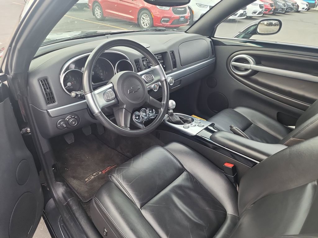 Used 2005 Chevrolet SSR w/ Preferred Equipment Group image 10