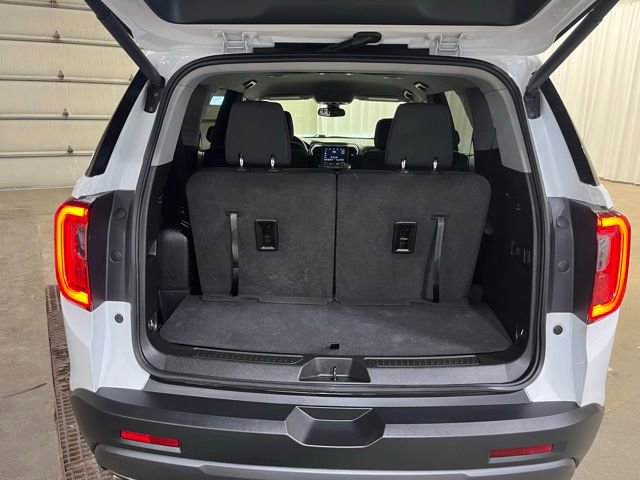 Used 2023 GMC Acadia AT4 w/ Trailering Package AWD/4WD image 11