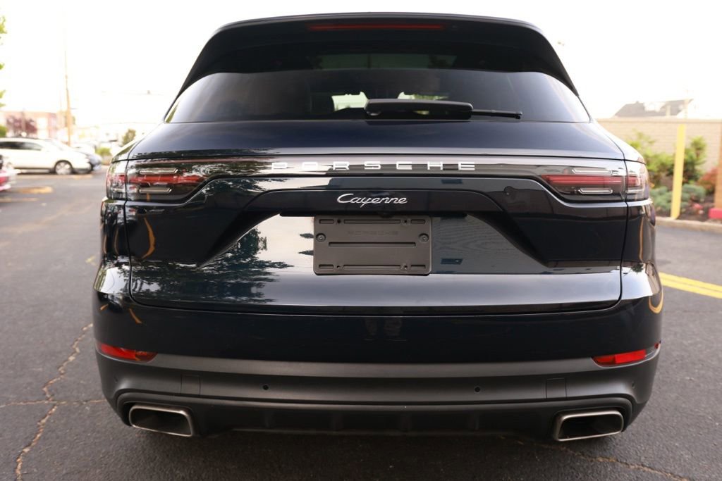 Used 2021 Porsche Cayenne E-Hybrid AWD/4WD image 12