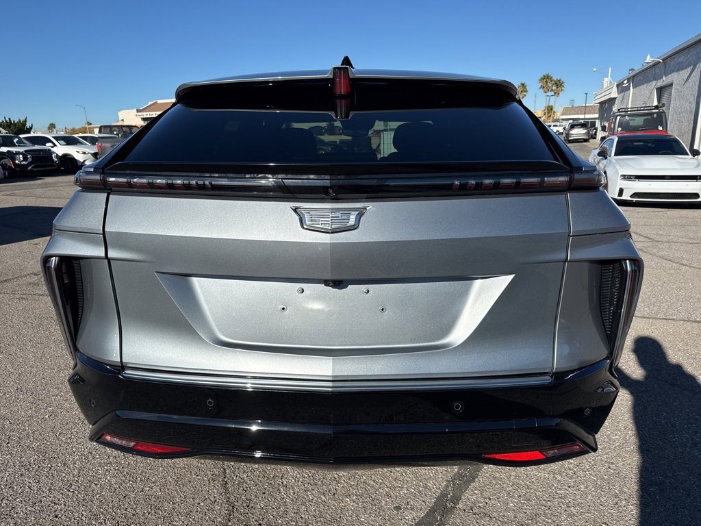 Used 2024 Cadillac Lyriq Luxury w/ LPO, Floor Liner Package image 6