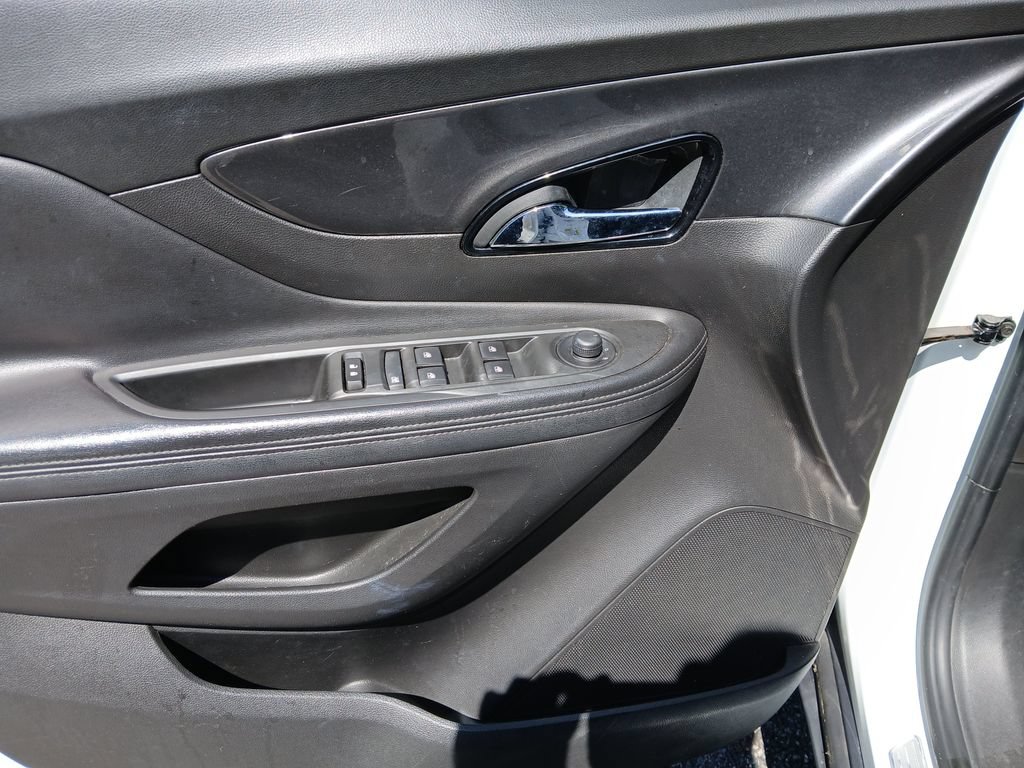 Used 2018 Buick Encore Preferred FWD image 12