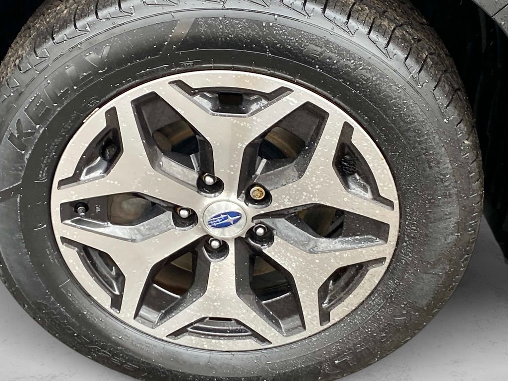 Used 2022 Subaru Forester Premium image 29