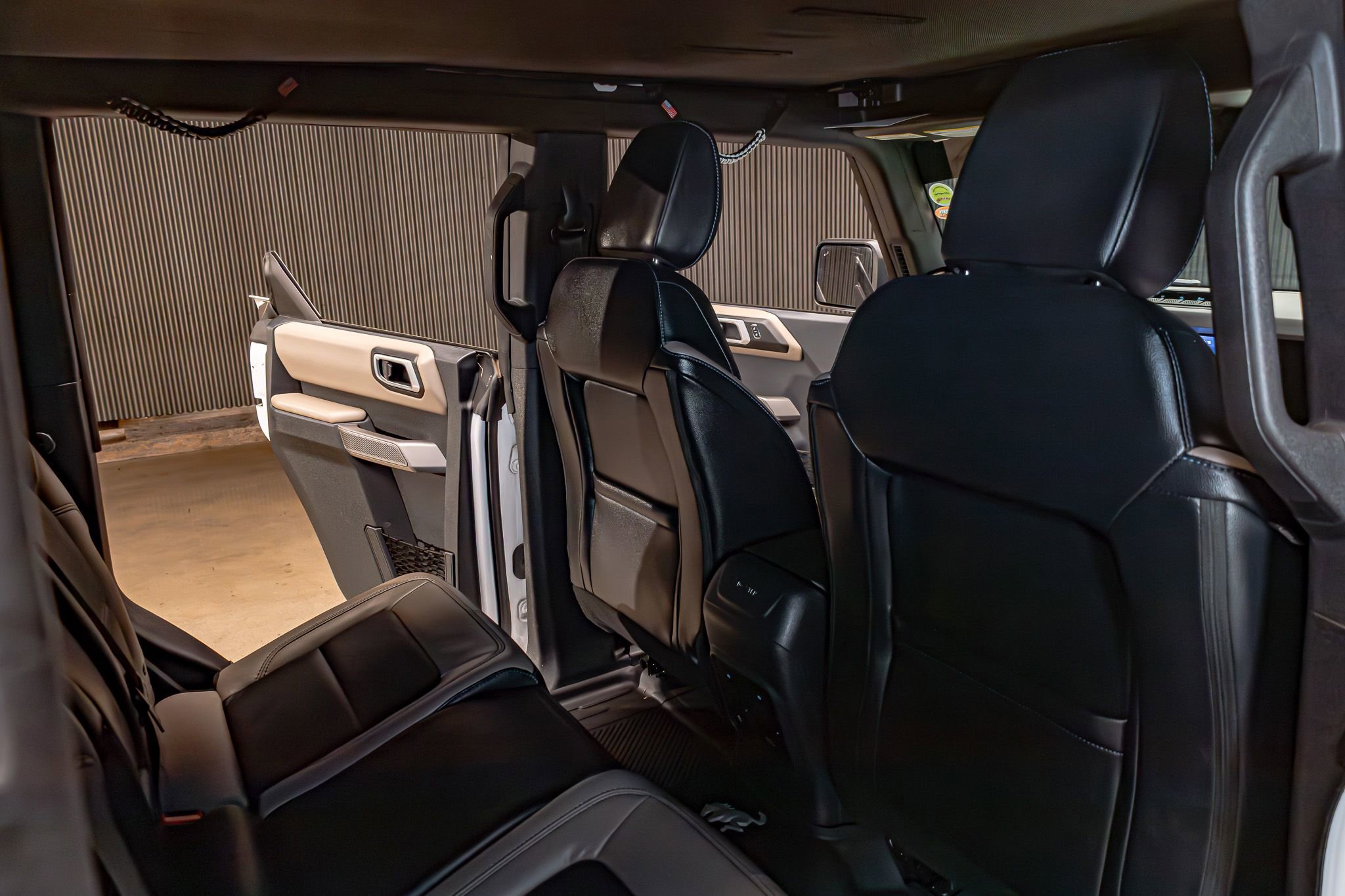 Used 2023 Ford Bronco Wildtrak image 27