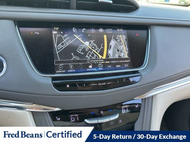 Used 2018 Cadillac XT5 Luxury w/ Driver Awareness Package AWD/4WD image 17