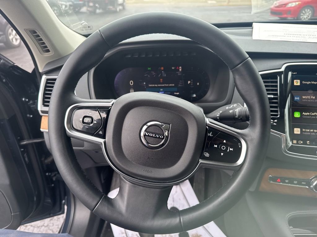 Used 2025 Volvo XC90 B5 Plus w/ Protection Package Premier image 22