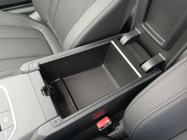 New 2026 BMW 430i Coupe w/ M Sport Package RWD image 18