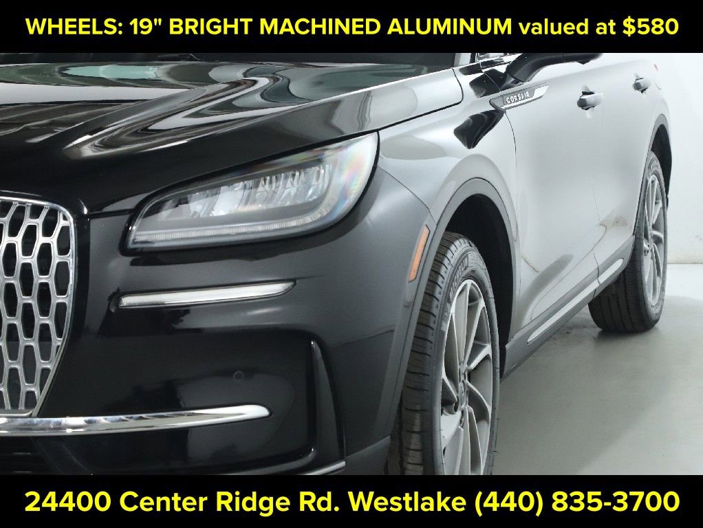 Used 2024 Lincoln Corsair AWD w/ Equipment Group 101A image 5