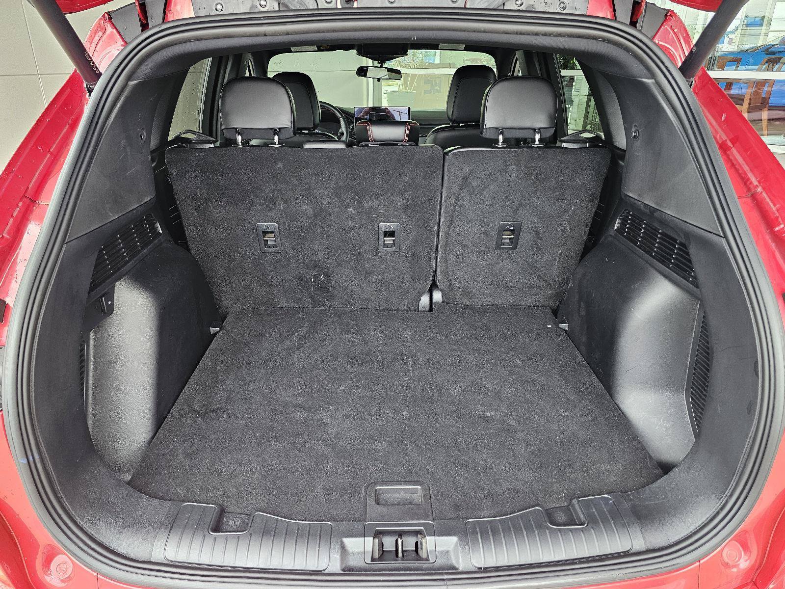 Used 2024 Ford Escape ST-Line w/ Tech Pack #1 FWD image 15
