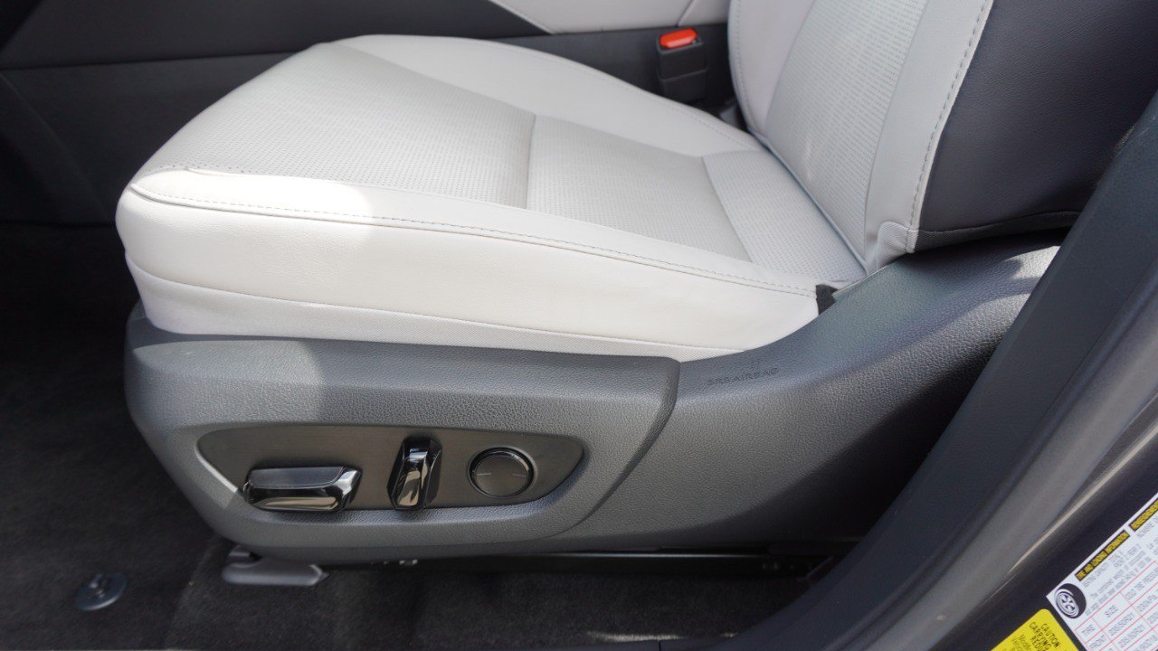 Certified 2025 Lexus RX 350 Premium Plus w/ Accessory Package (Z1) FWD image 23
