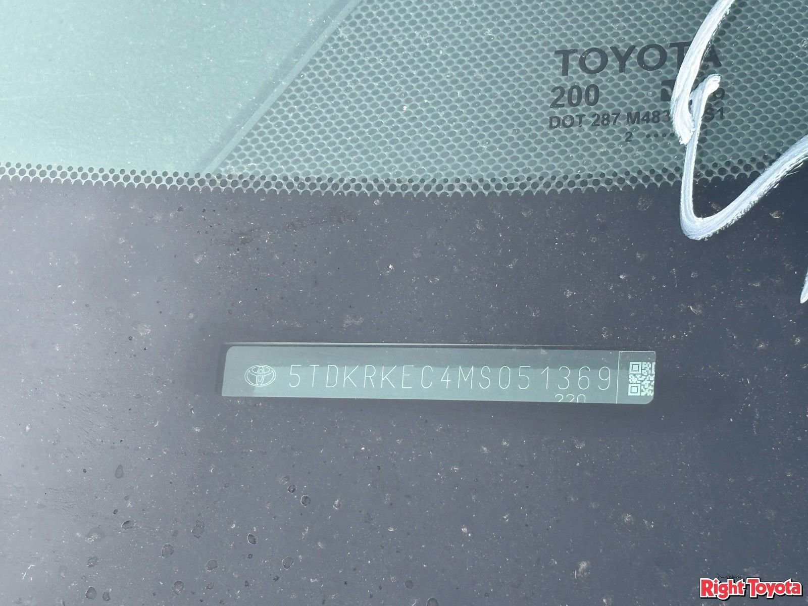 Certified 2021 Toyota Sienna LE FWD image 11