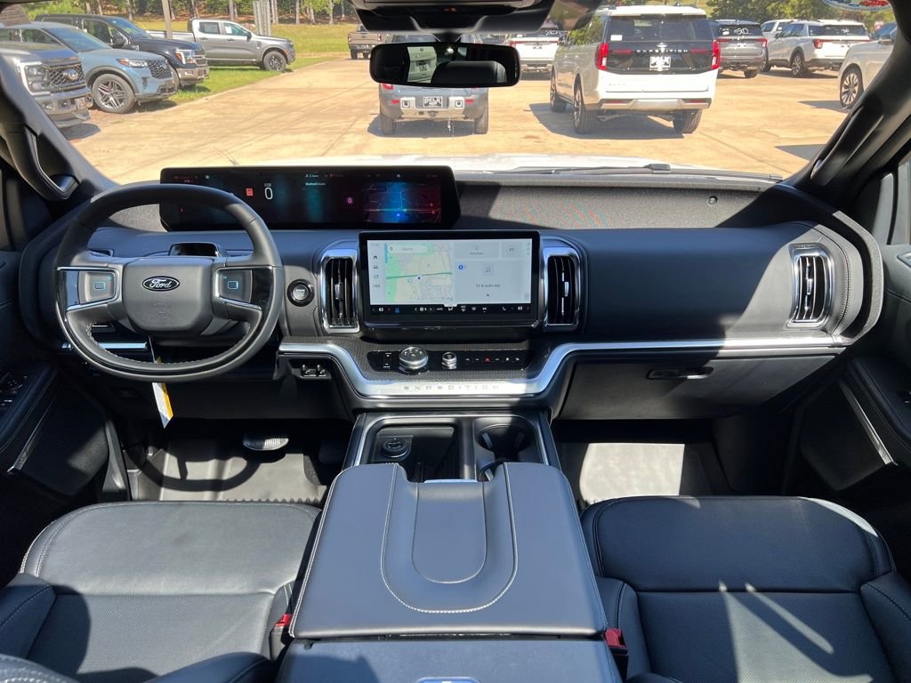 New 2025 Ford Expedition Platinum w/ Stealth Performance Package image 14