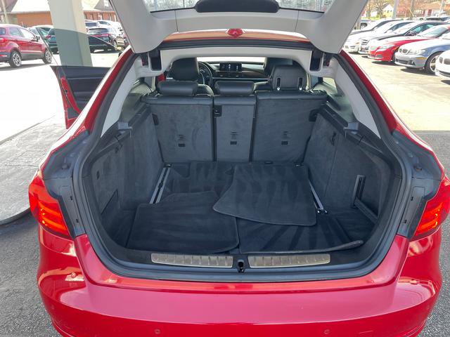 Used 2015 BMW 328i Gran Turismo xDrive w/ Technology Package image 14