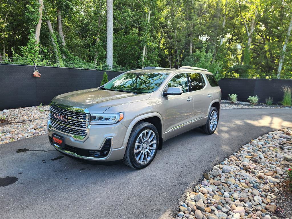 Used 2023 GMC Acadia Denali w/ Denali Ultimate Package