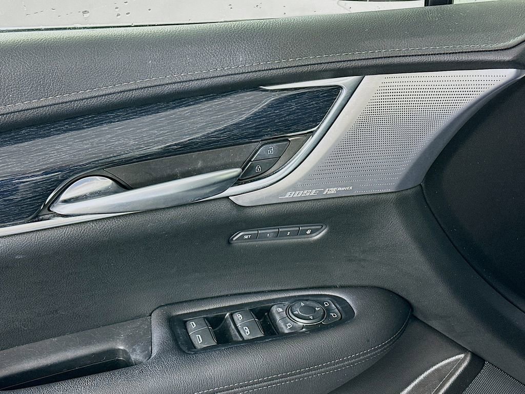 Used 2023 Cadillac XT5 Premium Luxury w/ Technology Package image 23