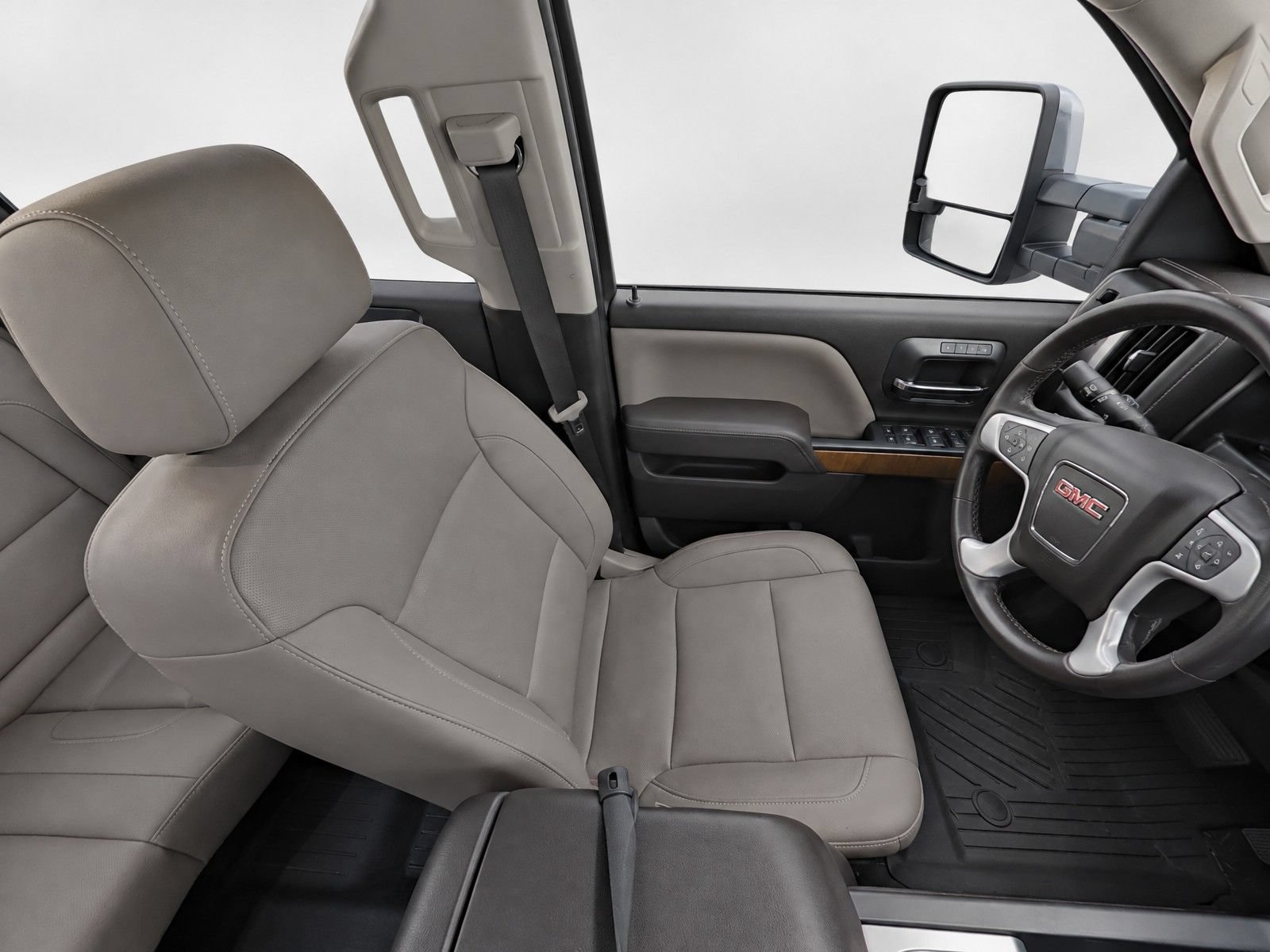 Used 2019 GMC Sierra 3500 SLT w/ Duramax Plus Package AWD/4WD image 10