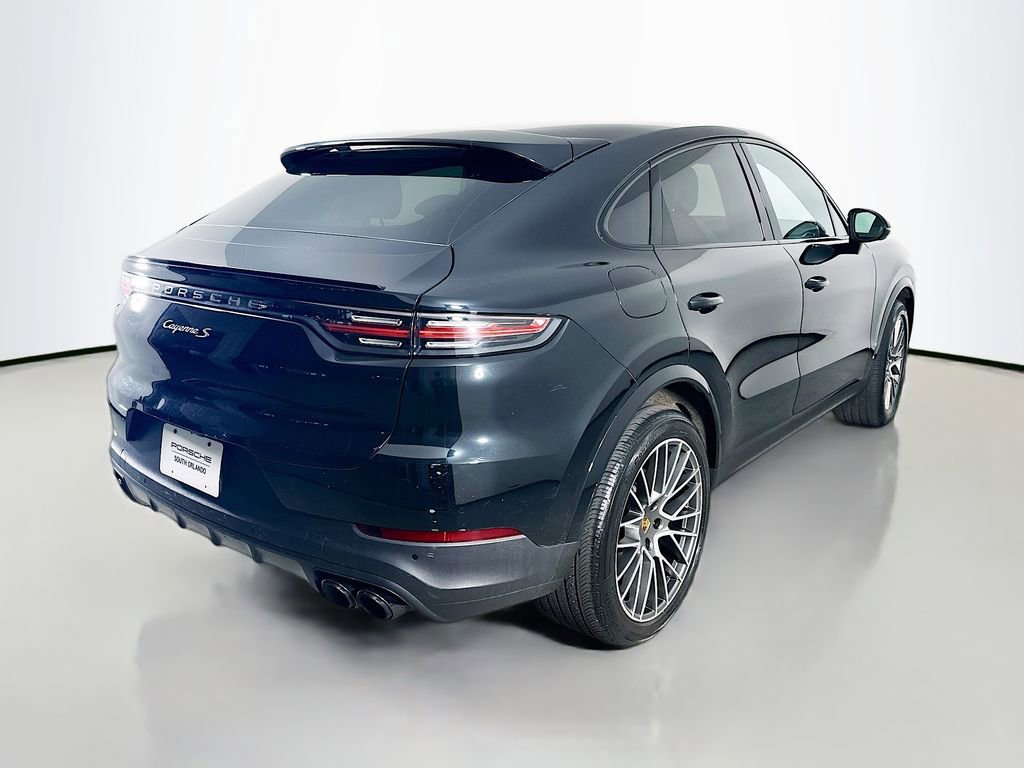 Used 2023 Porsche Cayenne S image 9